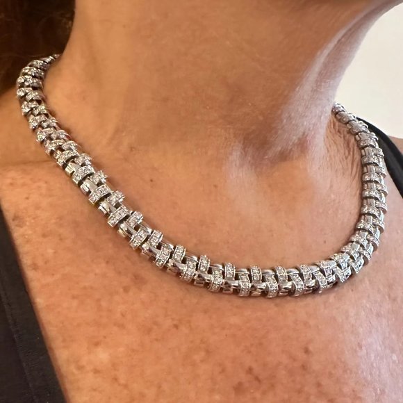 Authentic! Tiffany & Co Vannerie 18k White Gold Basket Weave Diamond Necklace - Picture 5 of 14